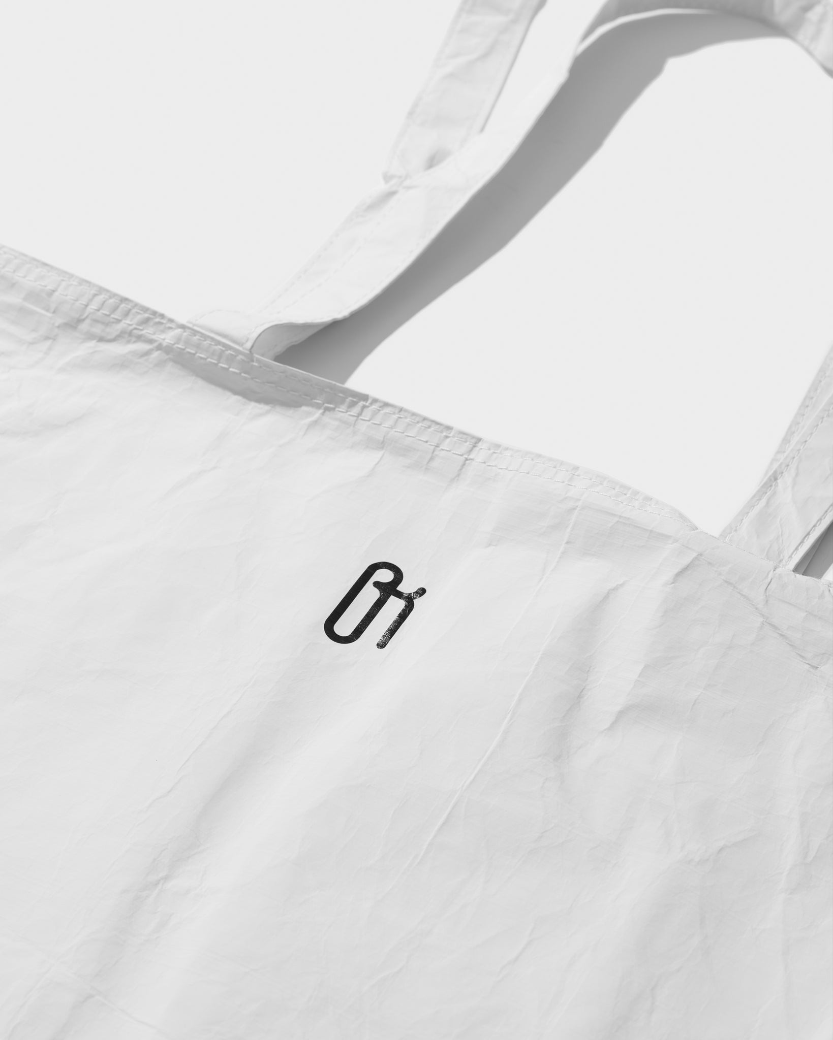 D01 (white)