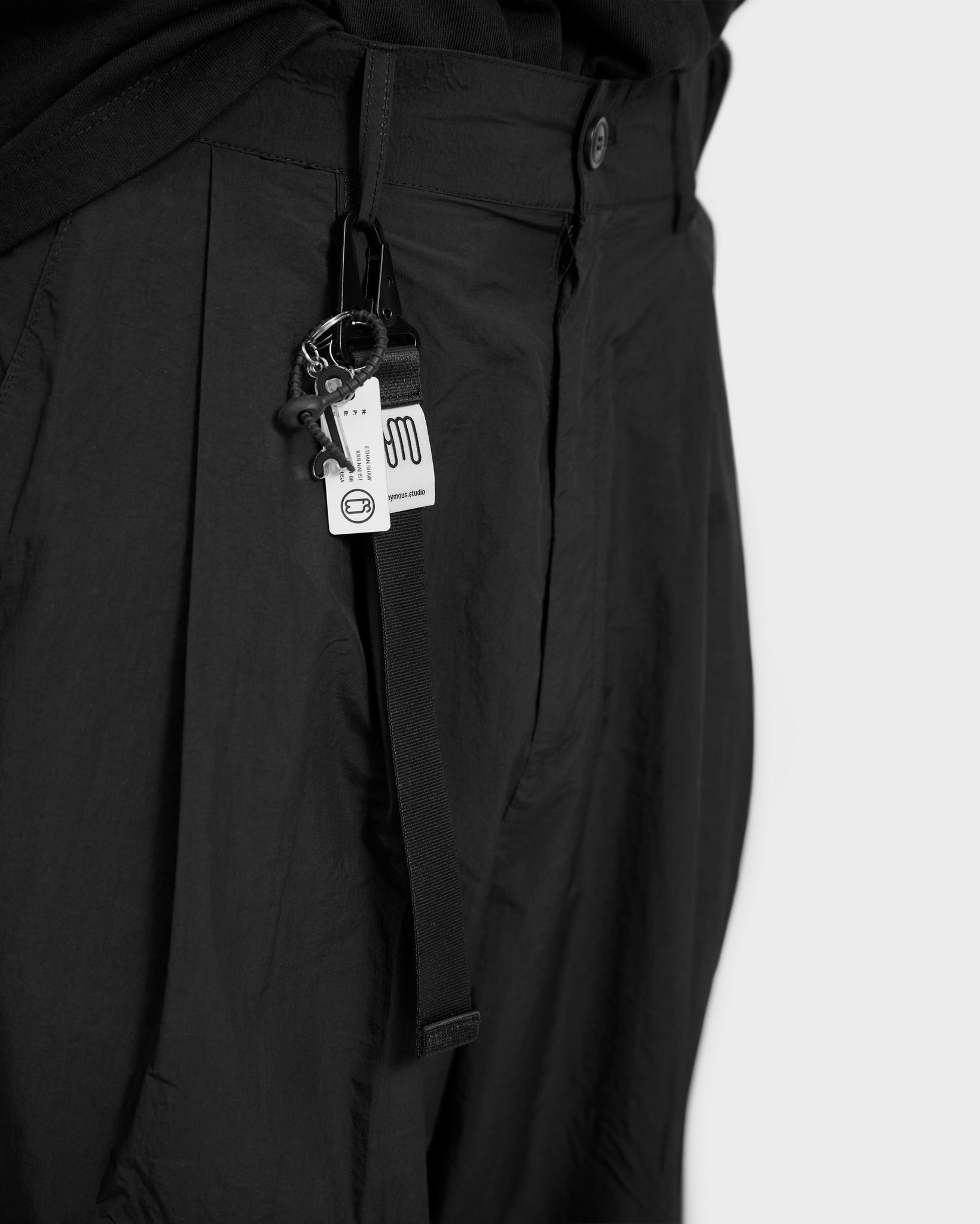 K10 (black)