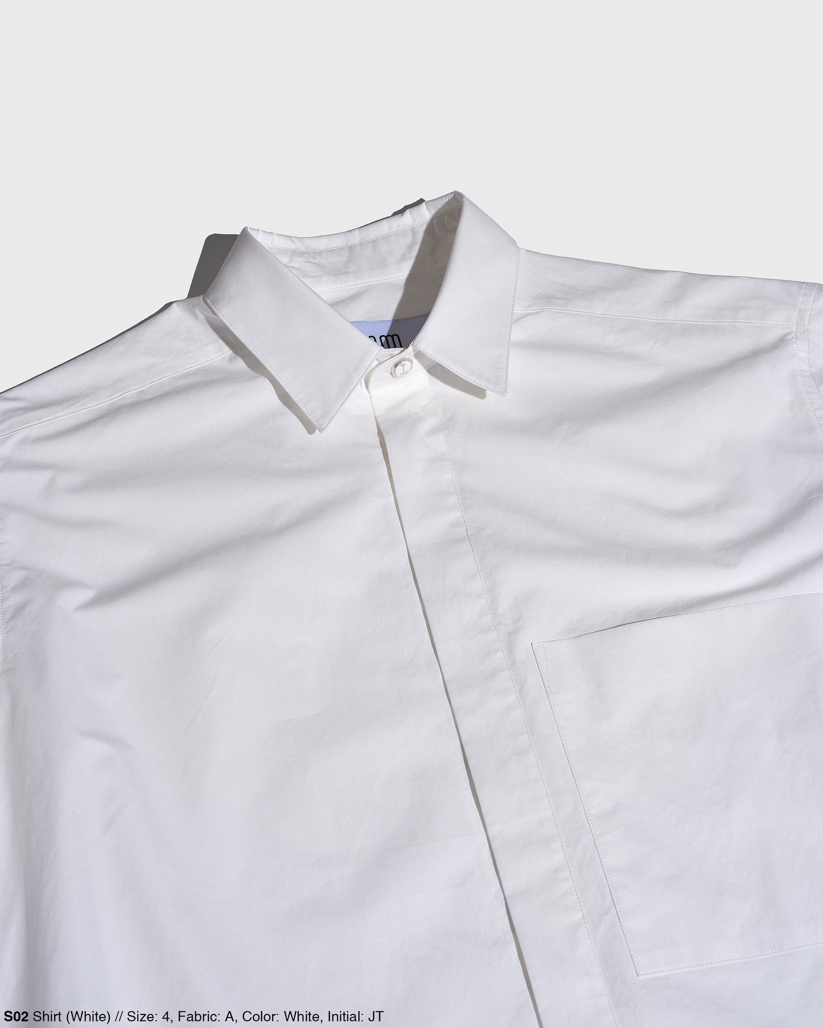 S01 (White)