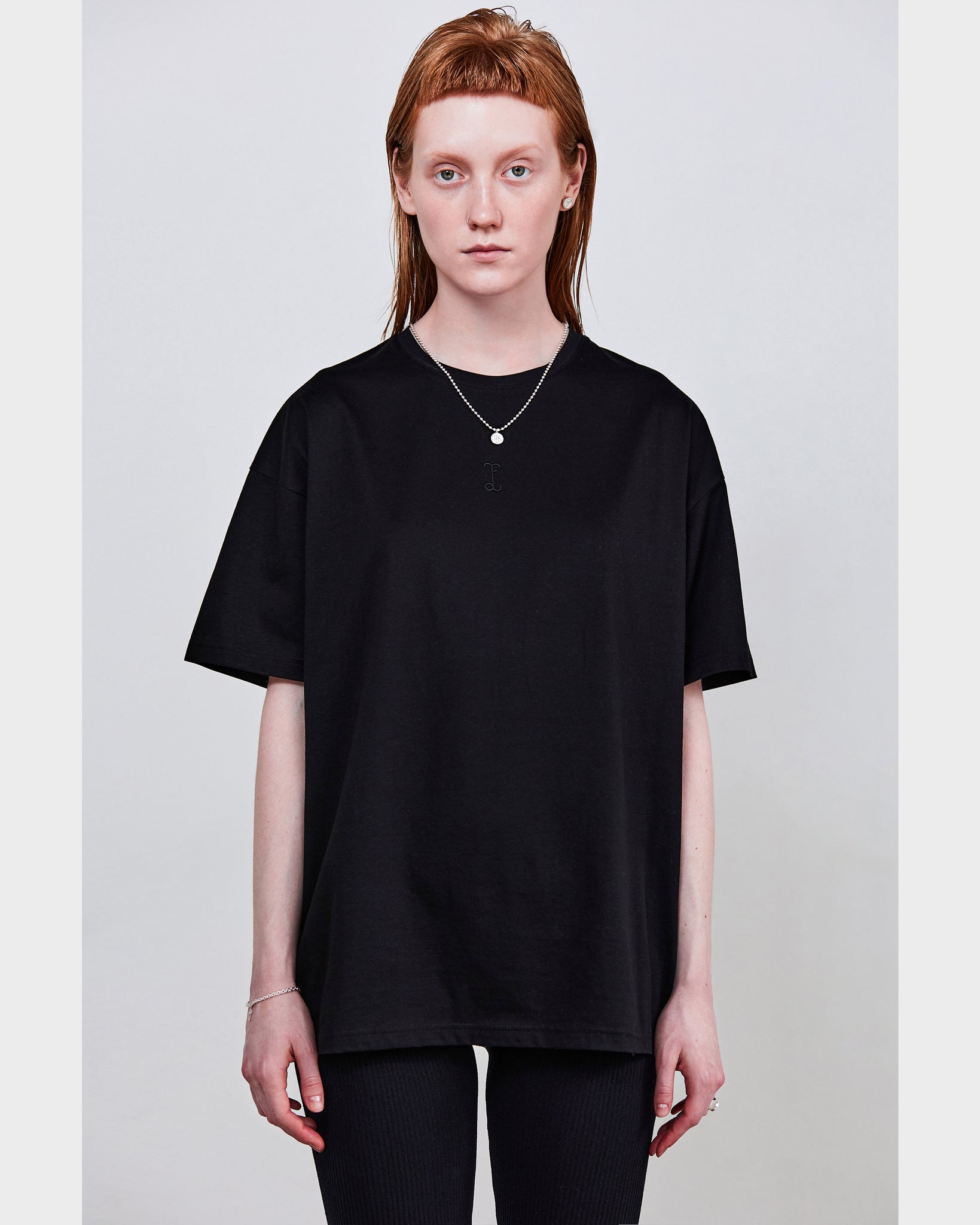 T01 (black)