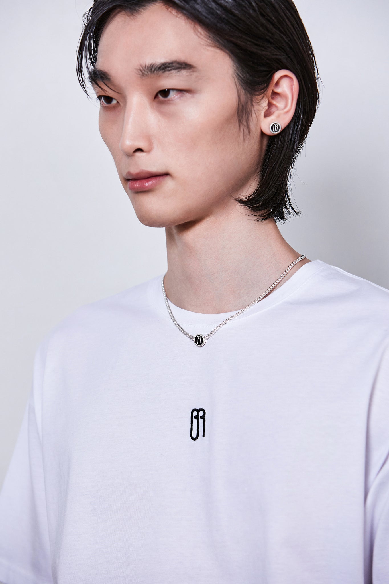 T01 (white)
